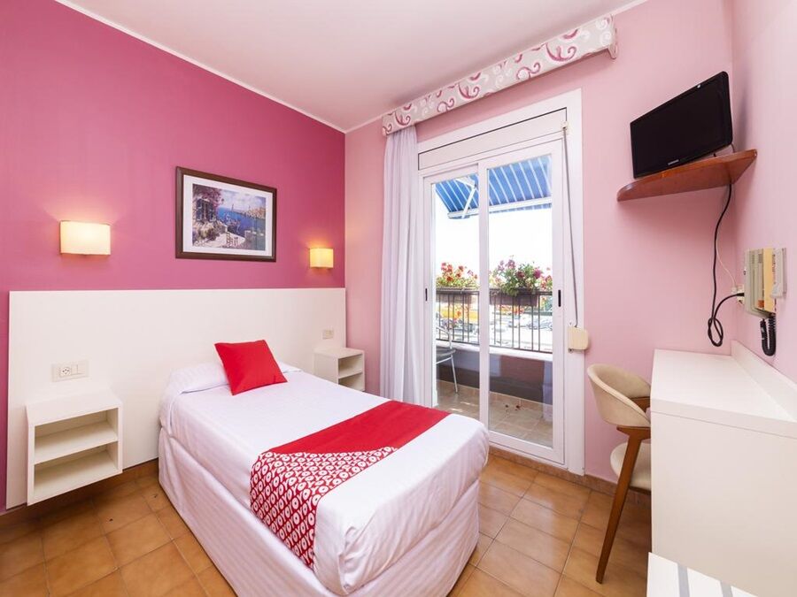 Casa Feliu Hostal Santa Susanna Exterior photo