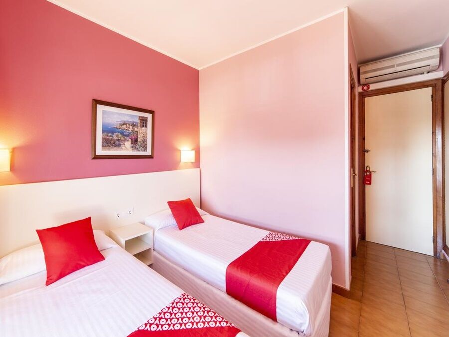 Casa Feliu Hostal Santa Susanna Exterior photo