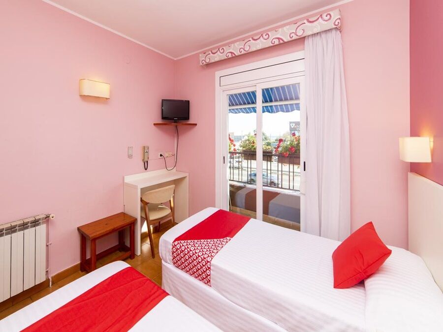 Casa Feliu Hostal Santa Susanna Exterior photo